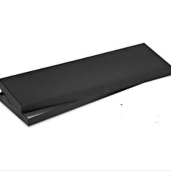 🌟 Men's Burgundy and Blue Patterned Silk Franck Namani Tie - Picture 3 of 3